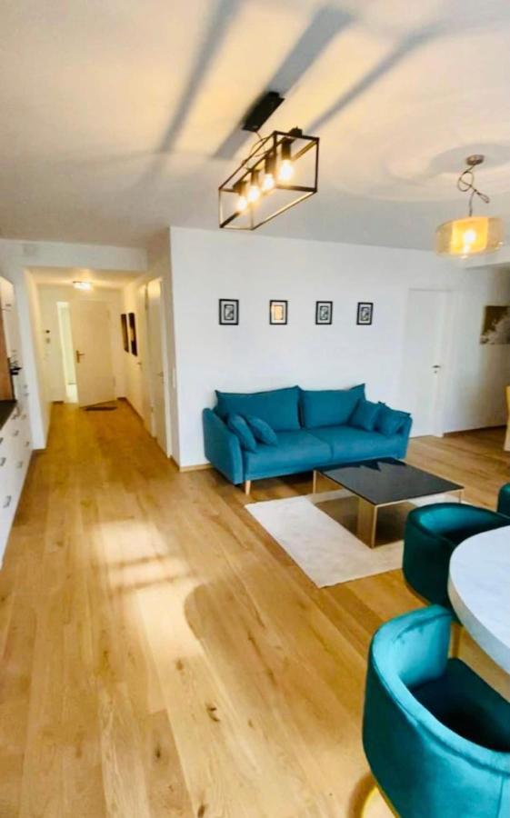 Brand New Luxury 3 Bedrooms, Terrace And Free Parking - Noah Apartamento *